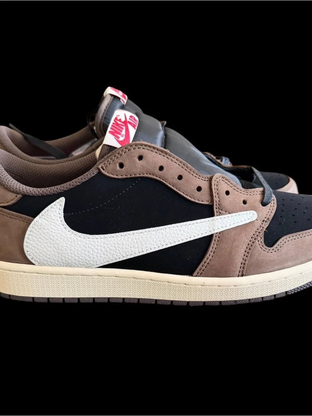 Jordan 1 Retro Low OG SP ‘Travis Scott Mocha’ ☕️